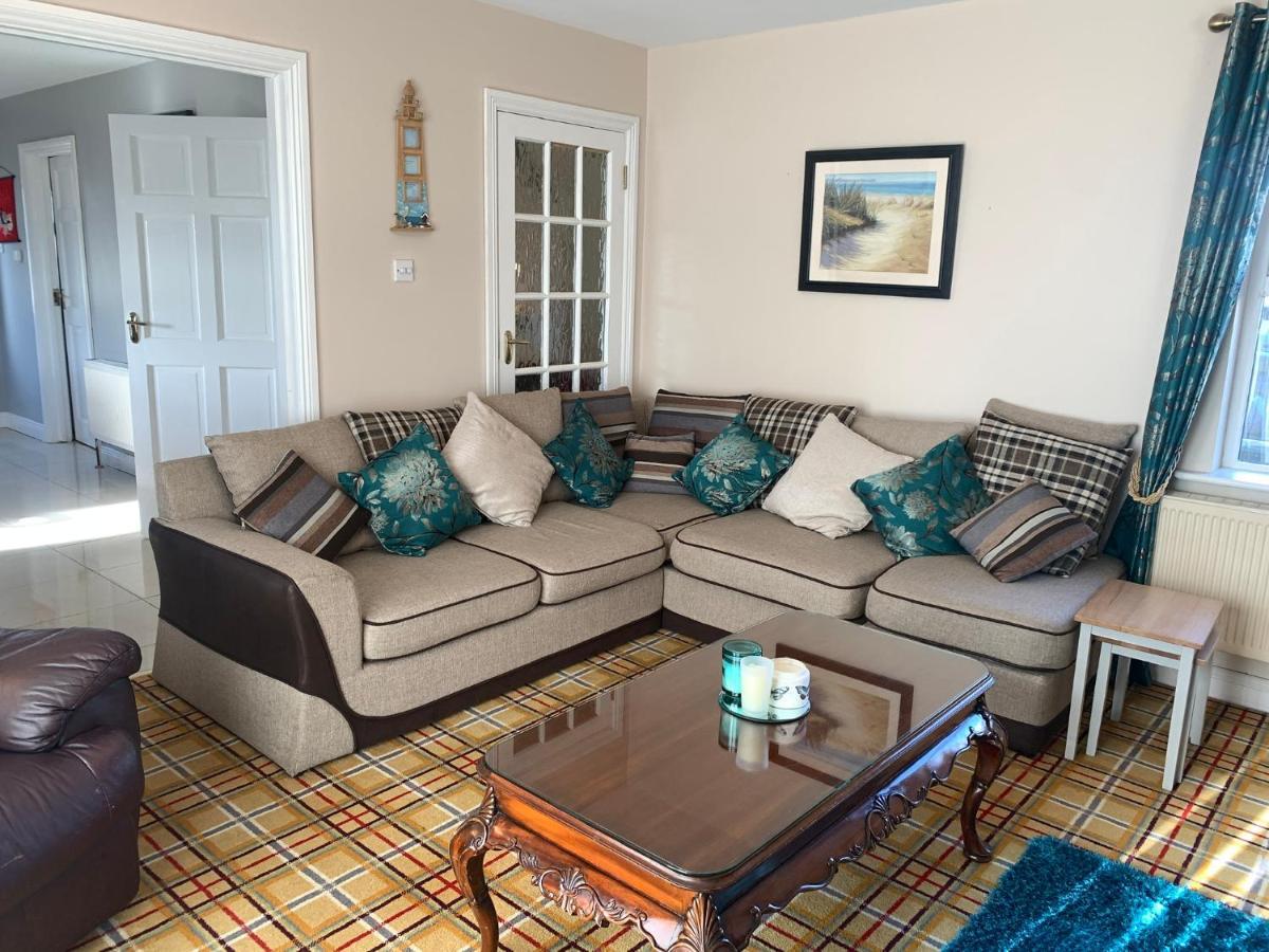 Seascape On The Edge Of Town: 4 Beds All Ensuite. Belmullet Esterno foto