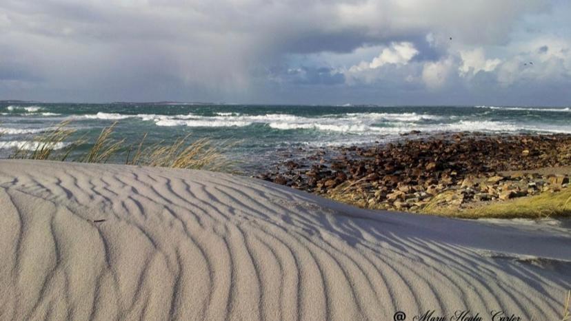 Seascape On The Edge Of Town: 4 Beds All Ensuite. Belmullet Esterno foto