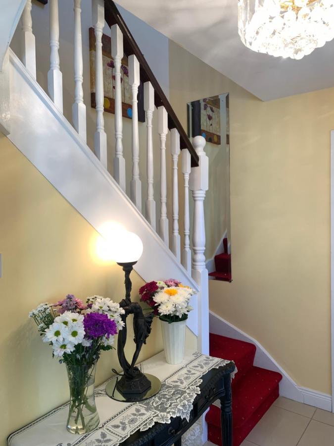 Seascape On The Edge Of Town: 4 Beds All Ensuite. Belmullet Esterno foto