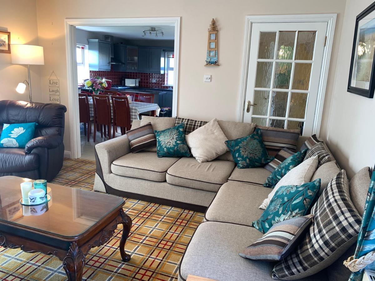 Seascape On The Edge Of Town: 4 Beds All Ensuite. Belmullet Esterno foto