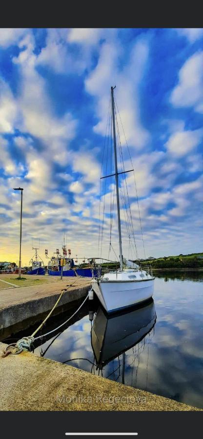 Seascape On The Edge Of Town: 4 Beds All Ensuite. Belmullet Esterno foto