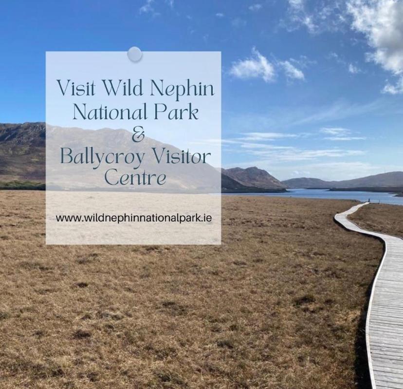 Seascape On The Edge Of Town: 4 Beds All Ensuite. Belmullet Esterno foto